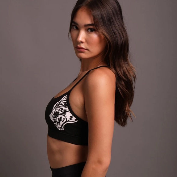 Darc Sport SHE DUAL SEAMLESS EVERSON SPORTS BRA IN BLACK S - Picture 2 of 2